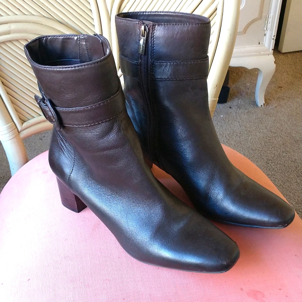 Bandolino Brown ankle/calf Boots size 10.5 Medium